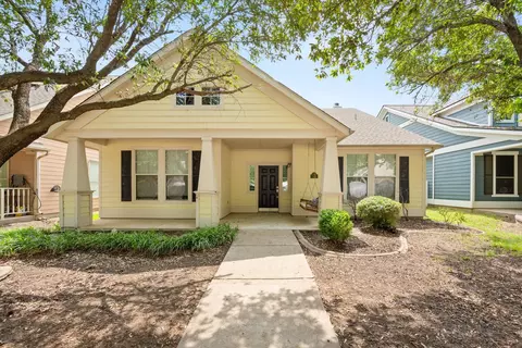 980 Fox Grove Ln, Providence Village, TX 76227