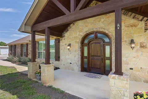 1505 Sarra Ln, Poolville, TX 76487