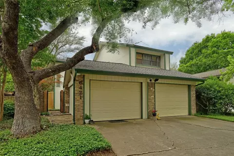 6421 Larmanda St, Dallas, TX 75231