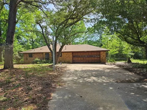 7384 N Noel Dr, Shreveport, LA 71107