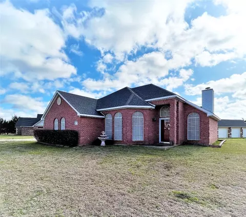 2414 Colquitt Rd, Terrell, TX 75160