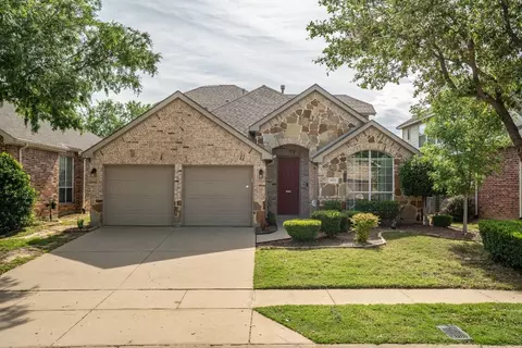 8051 Watson Rd, Lantana, TX 76226