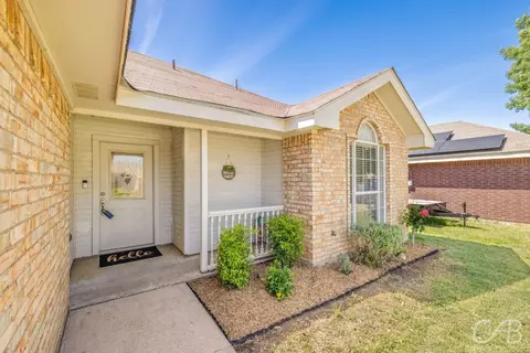 Exterior - 3918 Purdue Ln, Abilene, TX 79602 photo 2 of 9