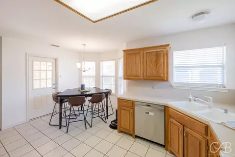 Kitchen - 3918 Purdue Ln, Abilene, TX 79602 photo 3 of 3
