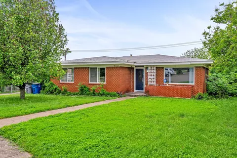 2902 Carrizo Ln, Dallas, TX 75229