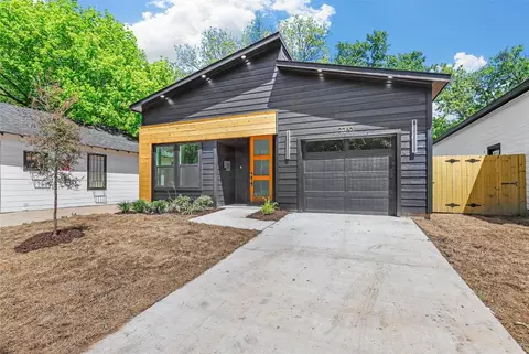 2710 Hector St, Dallas, TX 75210