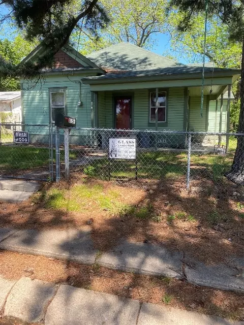 1750 Maple, Paris, TX 75460