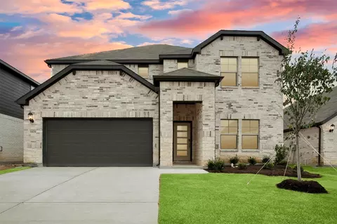 6416 Bronco Rd, Crowley, TX 76036