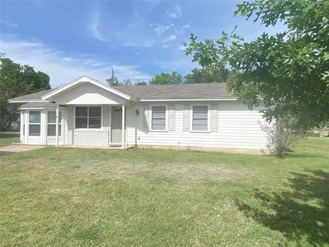 2812 Coventry Cir, Brownwood, TX 76801
