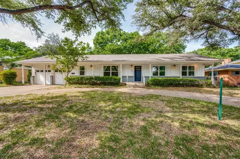 2723 W 11th St, Irving, TX 75060