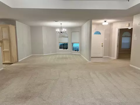 Living - 903 W Barnes Ave, Comanche, TX 76442 photo 2 of 3