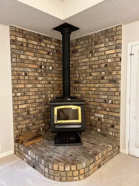 Other - 903 W Barnes Ave, Comanche, TX 76442 photo 1 of 5