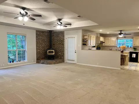 Living - 903 W Barnes Ave, Comanche, TX 76442 photo 1 of 3