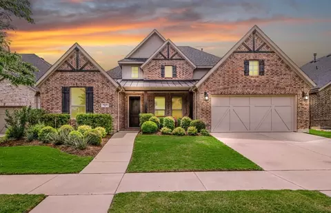 1513 10th St, Argyle, TX 76226