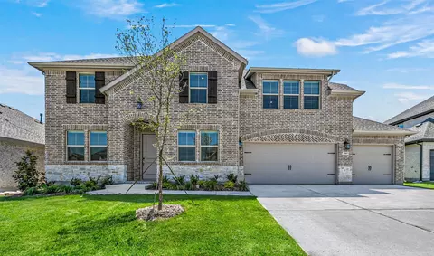 290 Kindness Cove Dr, Lavon, TX 75166