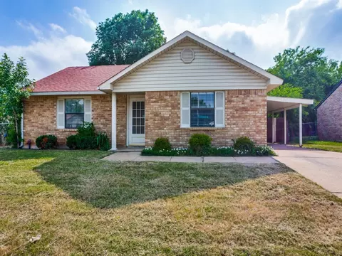 7612 Whirlwind Dr, Fort Worth, TX 76133