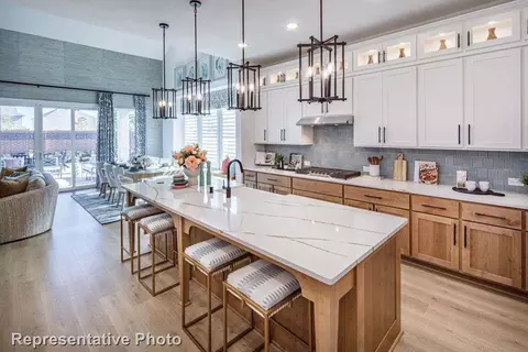 1825 Rough Ridge Trl, Midlothian, TX 76065