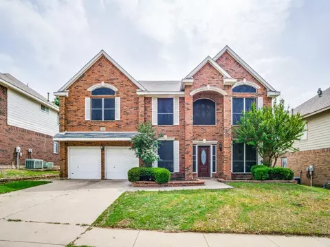 8309 Whippoorwill Dr, Fort Worth, TX 76123