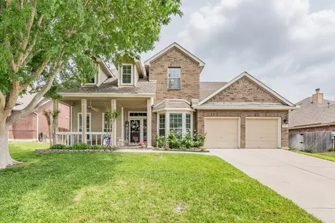 7748 Parkwood Plaza Dr, Fort Worth, TX 76137
