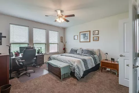 1205 Pacifica Trl, Cleburne, TX 76033 photo 11