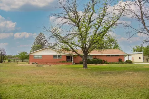 407 Idlewild Dr, Brownwood, TX 76801