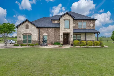 11141 Lakecrest Dr, Sanger, TX 76266
