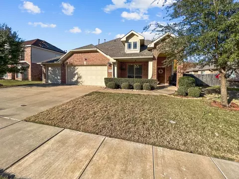 4676 Ardenwood Dr, Fort Worth, TX 76123