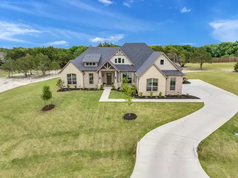 7860 Shive Ct, Midlothian, TX 76065