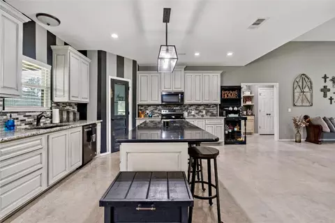 2449 County Road 2221, Detroit, TX 75436 photo 7