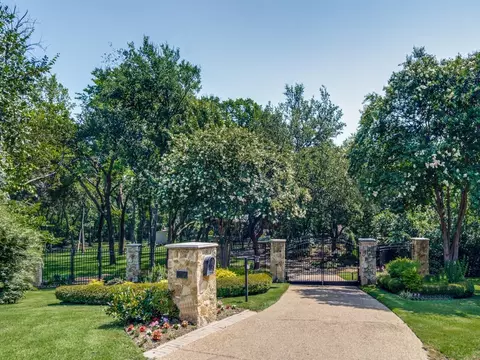 5590 N 40 Pl, Dallas, TX 75252