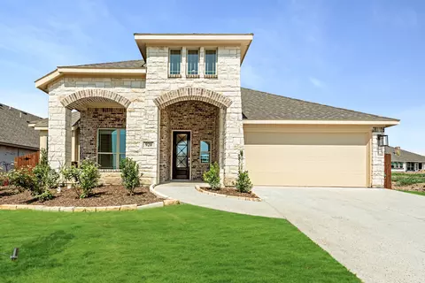 920 Cedar River Dr, Godley, TX 76044