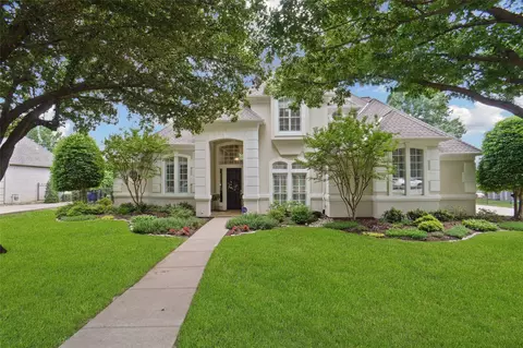 901 Brazos Dr, Southlake, TX 76092
