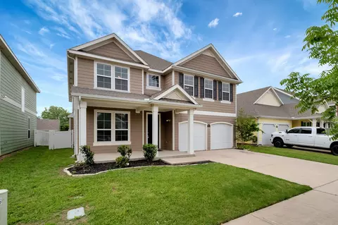 9224 Blackstone Dr, Aubrey, TX 76227