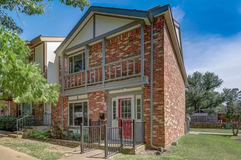 370 Westview Ter, Arlington, TX 76013