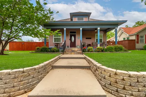 1017 W Woodard St, Denison, TX 75020