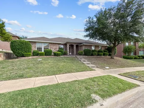 608 Azalea Dr, Glenn Heights, TX 75154