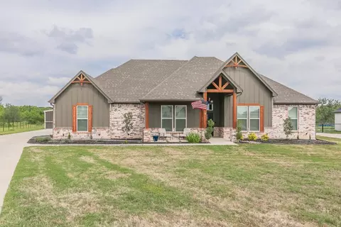 119 Buddy Ct, Millsap, TX 76066