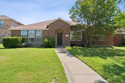 1428 Heather Ridge Dr, Lancaster, TX 75146