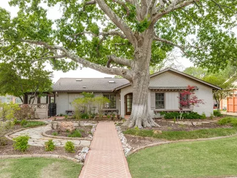 2909 Tam O Shanter Ln, Richardson, TX 75080