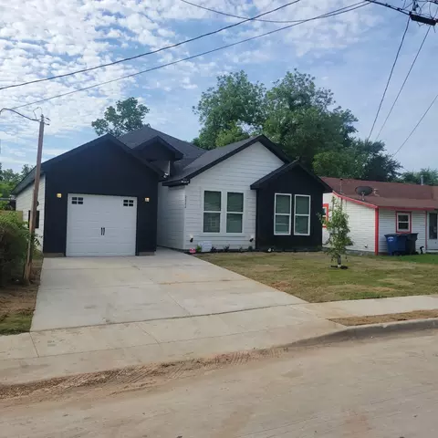 2722 Southland St, Dallas, TX 75215