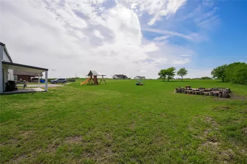 Exterior - 5828 County Road 1093, Celeste, TX 75423 photo 10 of 10