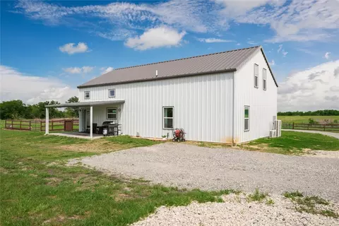 Exterior - 5828 County Road 1093, Celeste, TX 75423 photo 9 of 10