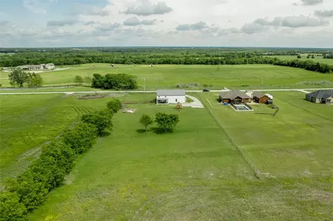 View/Area - 5828 County Road 1093, Celeste, TX 75423 photo 4 of 6
