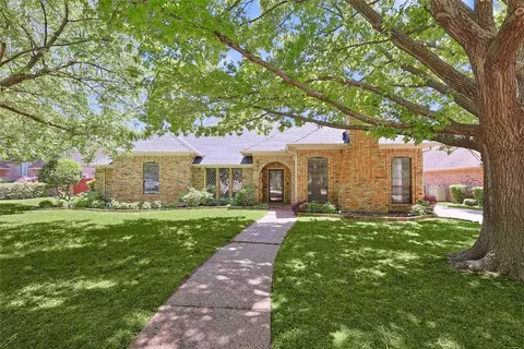 3021 Creekview Dr, Grapevine, TX 76051