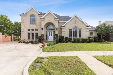3200 Calender Park Ct, Arlington, TX 76001