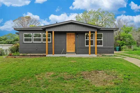 2340 Cass St, Fort Worth, TX 76112