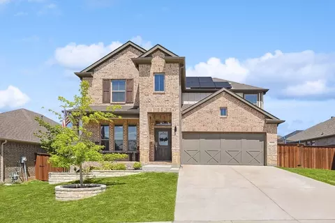10248 Hank Creek Rd, Fort Worth, TX 76126