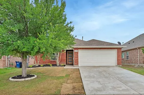 2820 Enchanted Eve Dr, Little Elm, TX 75068