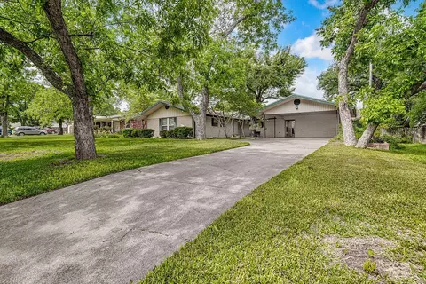 1628 Jenson Rd, Fort Worth, TX 76112