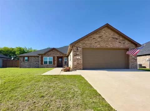 113 Fountain Mdws, Pottsboro, TX 75076